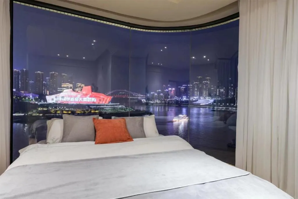 Image 2 of Baihong.Riverview Apartment