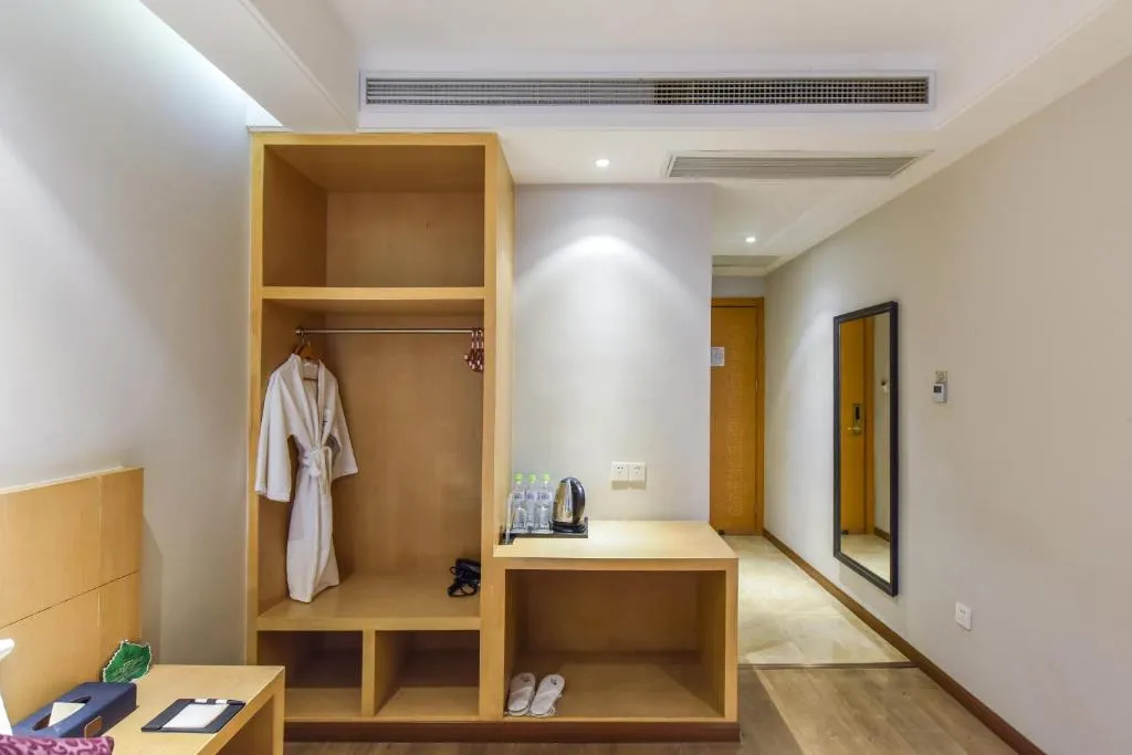 Image 2 of Novo Hotel Chongqing
