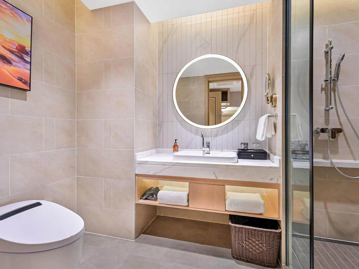 Image 2 of Vienna International Hotel Chongqing Central Park 5 0