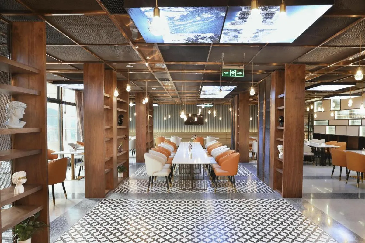 Image 5 of Atour Hotel Chongqing Jiefangbei Raffles City Riverview