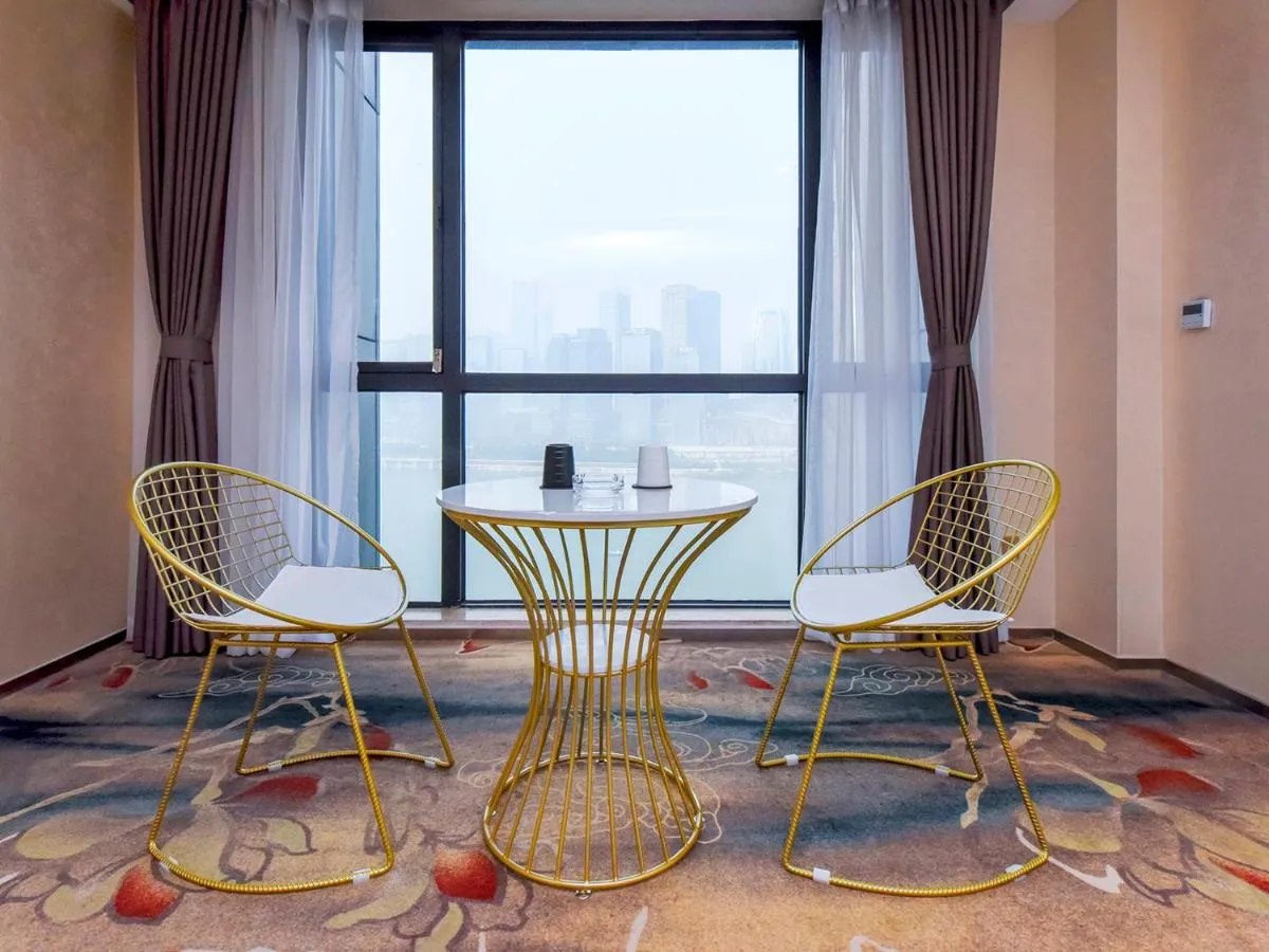 Image 3 of Chongqing Ouranjian Lake View Guesthouse