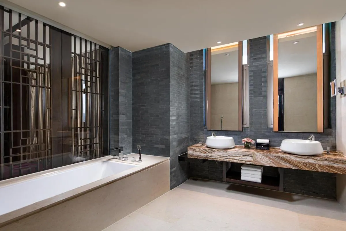 Image 2 of Crowne Plaza Chongqing New North Zone by IHG