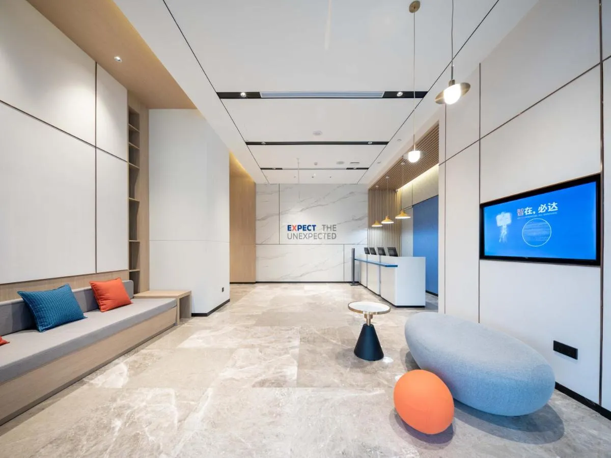 Image 4 of Holiday Inn Express Chongqing Caiyun Lake by IHG