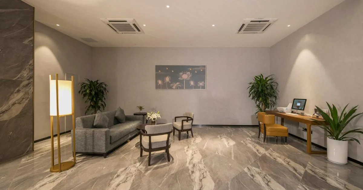Image 5 of Mehood Lestie International Hotel Chongqing Yuzhong Lianglukou Metro Branch – Free breakfast & Free afternoon tea & Free midnight snack