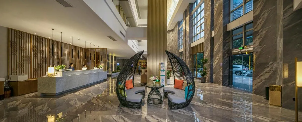 Image 4 of Mehood Lestie International Hotel Chongqing Yuzhong Lianglukou Metro Branch – Free breakfast & Free afternoon tea & Free midnight snack