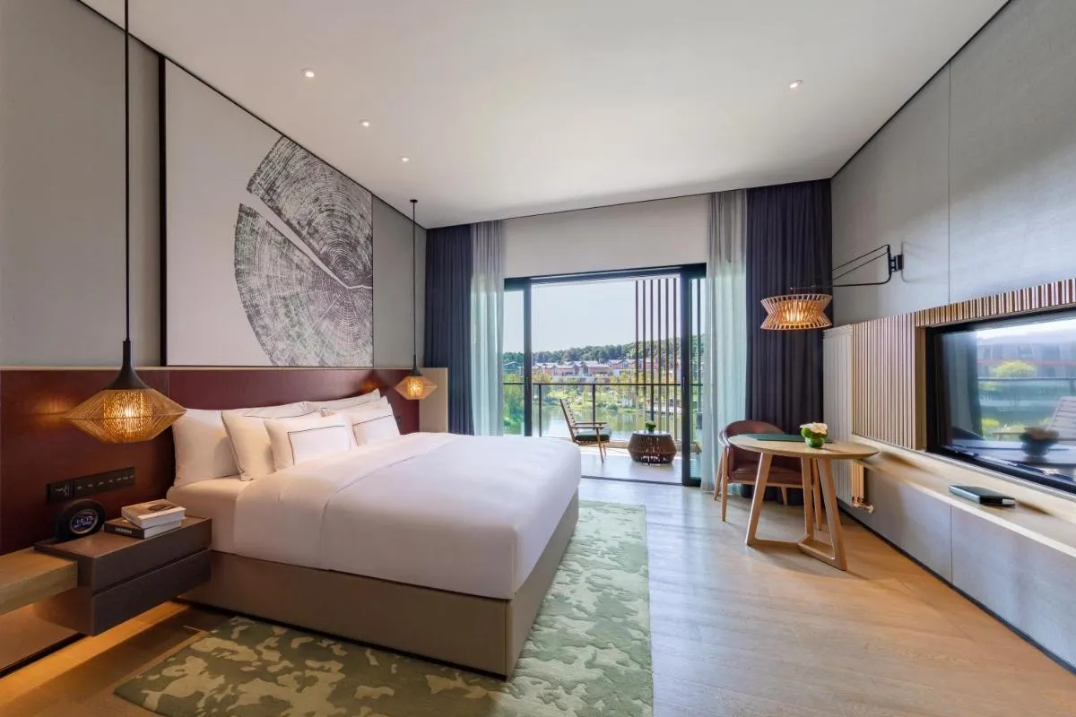 Image 1 of Melia Chongqing