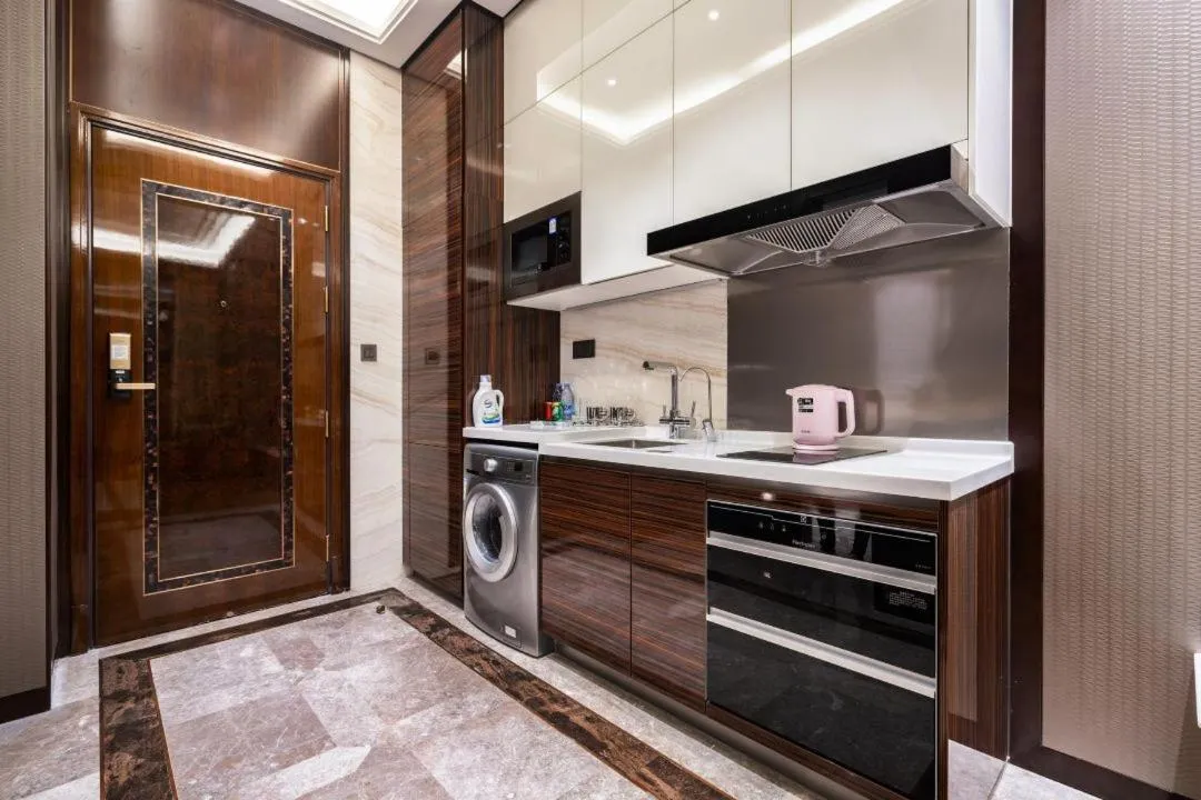 Image 3 of Mountwell Executive Suites Jiefangbei Hongyadung