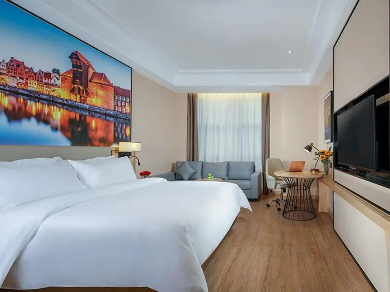 Image 1 of Vienna International Hotel Chongqing North Station
