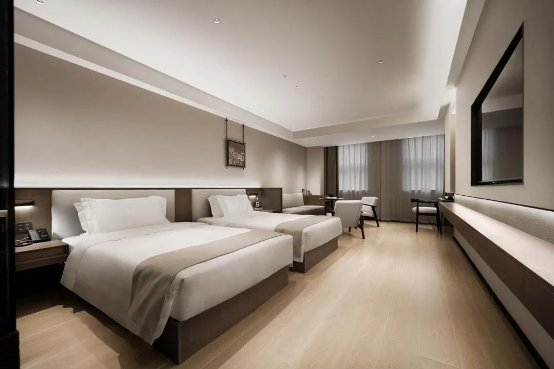Image 1 of Walling Hotel – Chongqing hongyadong jialingjiang binjianglu