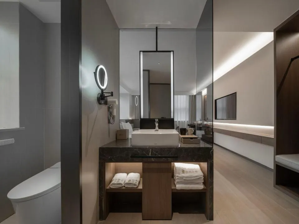 Image 2 of Walling Hotel – Chongqing hongyadong jialingjiang binjianglu
