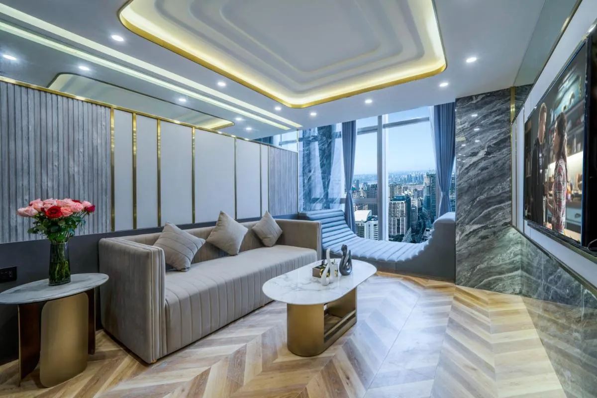 Image 4 of Yunmulijin Sky High Riverview Hotel Chongqing Jiefangbei Raffles Plaza